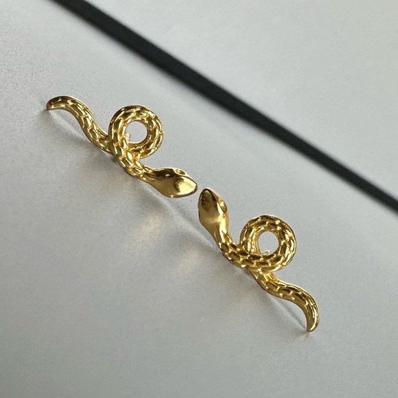 14k Gold Vermeil Snake Stud Earrings - Picture 4 of 16